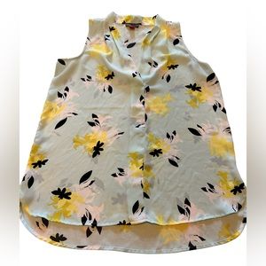 Vince Camuto small sleeveless blouse.